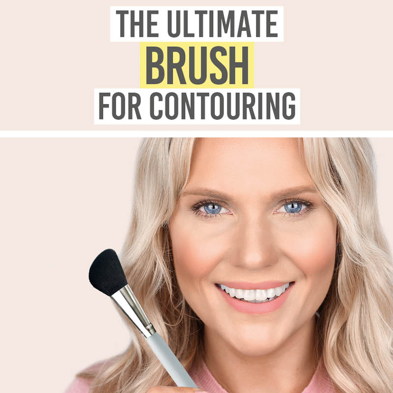 Katie holding Sculpting Contour Brush