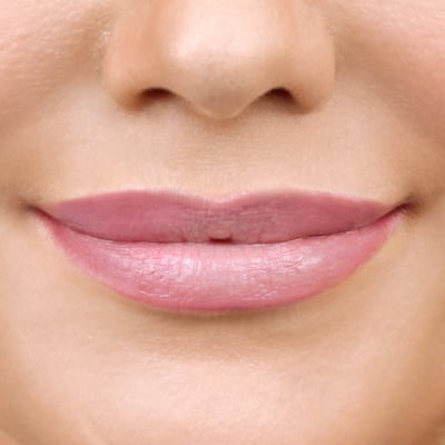 Wear alone or dab clear lipgloss to middle of lips